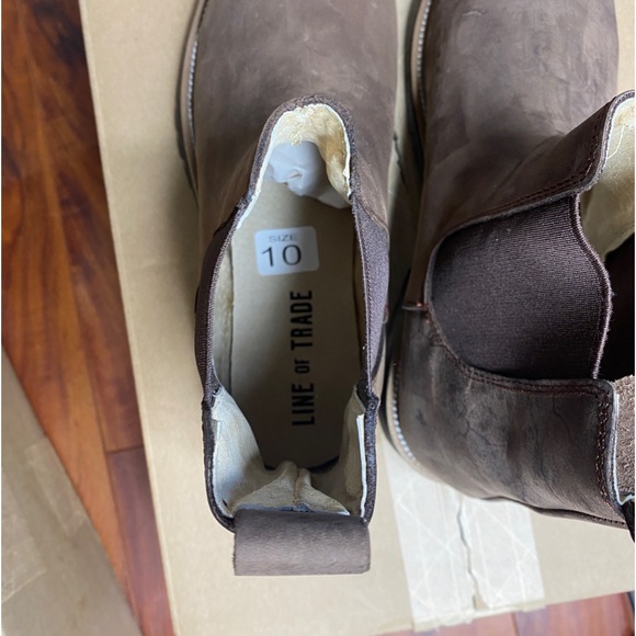 Brand new in box Line of Trade leather Chelsea boots - Picture 6 of 10